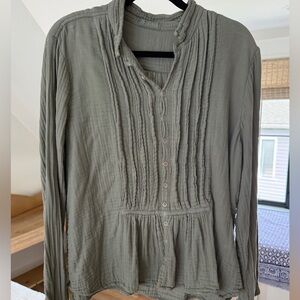 CP Shades Claudine blouse, sage green, L